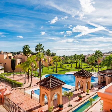 La Cartuja Del Golf Apartment Estepona Bagian luar foto
