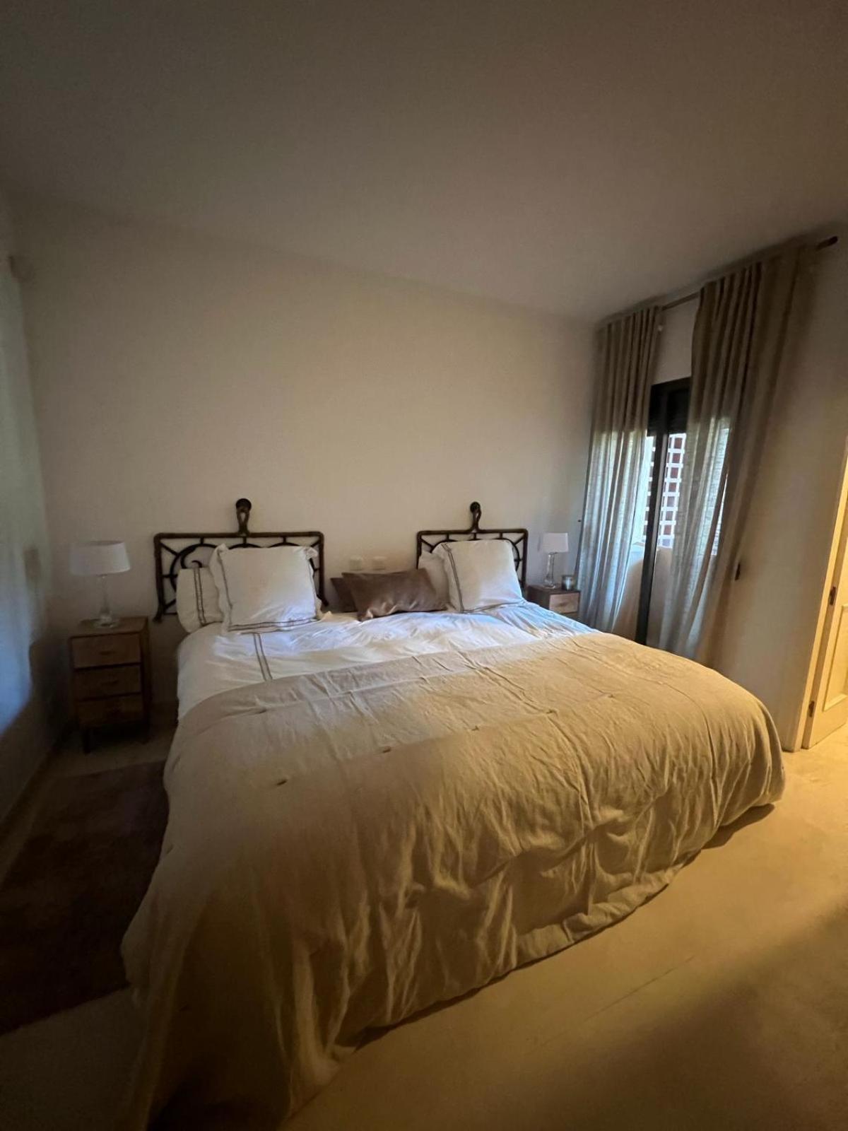 La Cartuja Del Golf Apartment Estepona Bagian luar foto